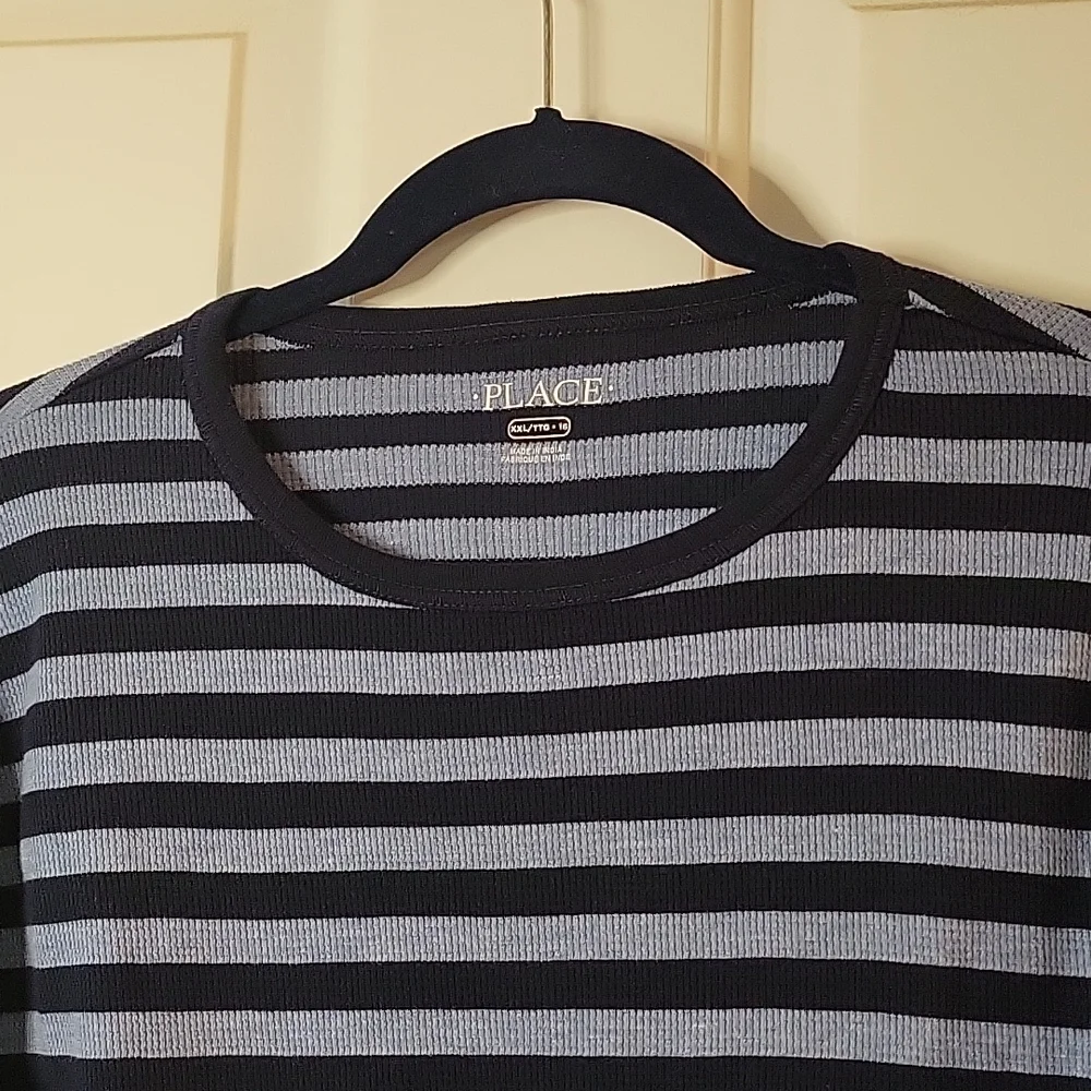 Childrens Place light blue and navy striped  thermal shirt xxl/16